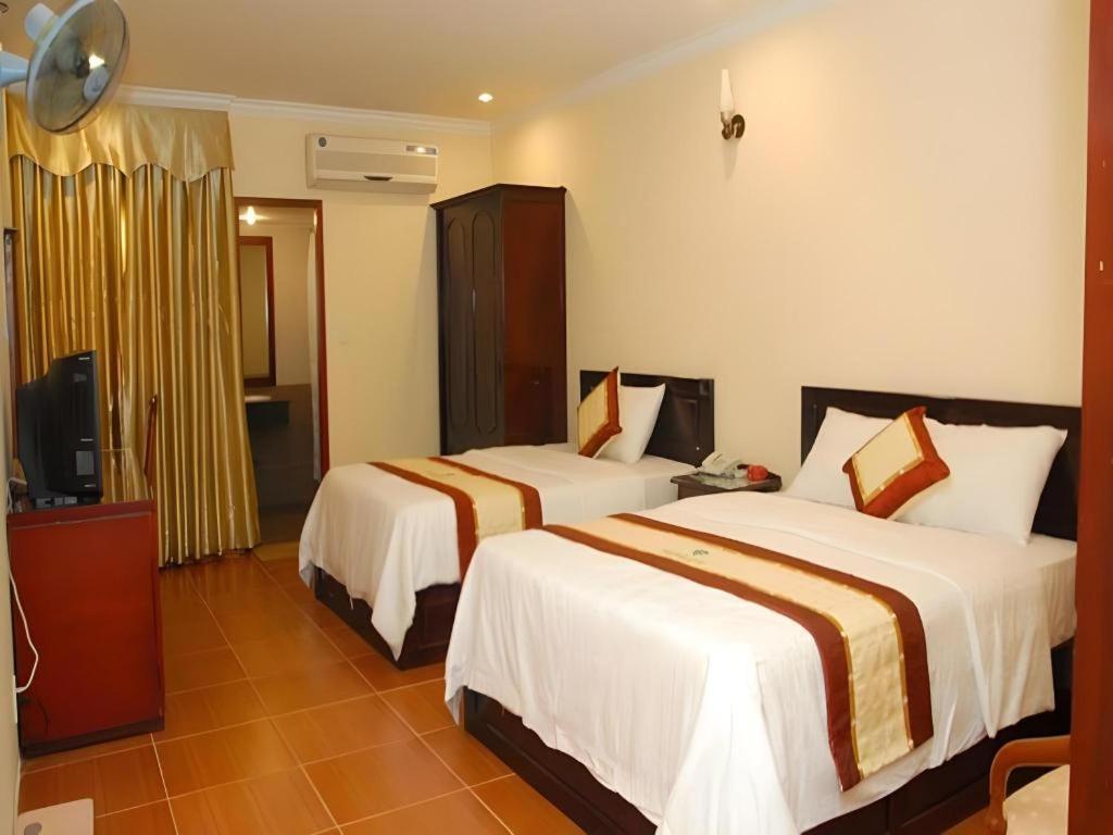 Hotel 7s Thu Bon